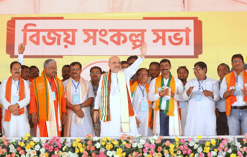 ममता बनर्जी सीएए को छूने की हिम्मत नहीं कर सकतीं : अमित शाह