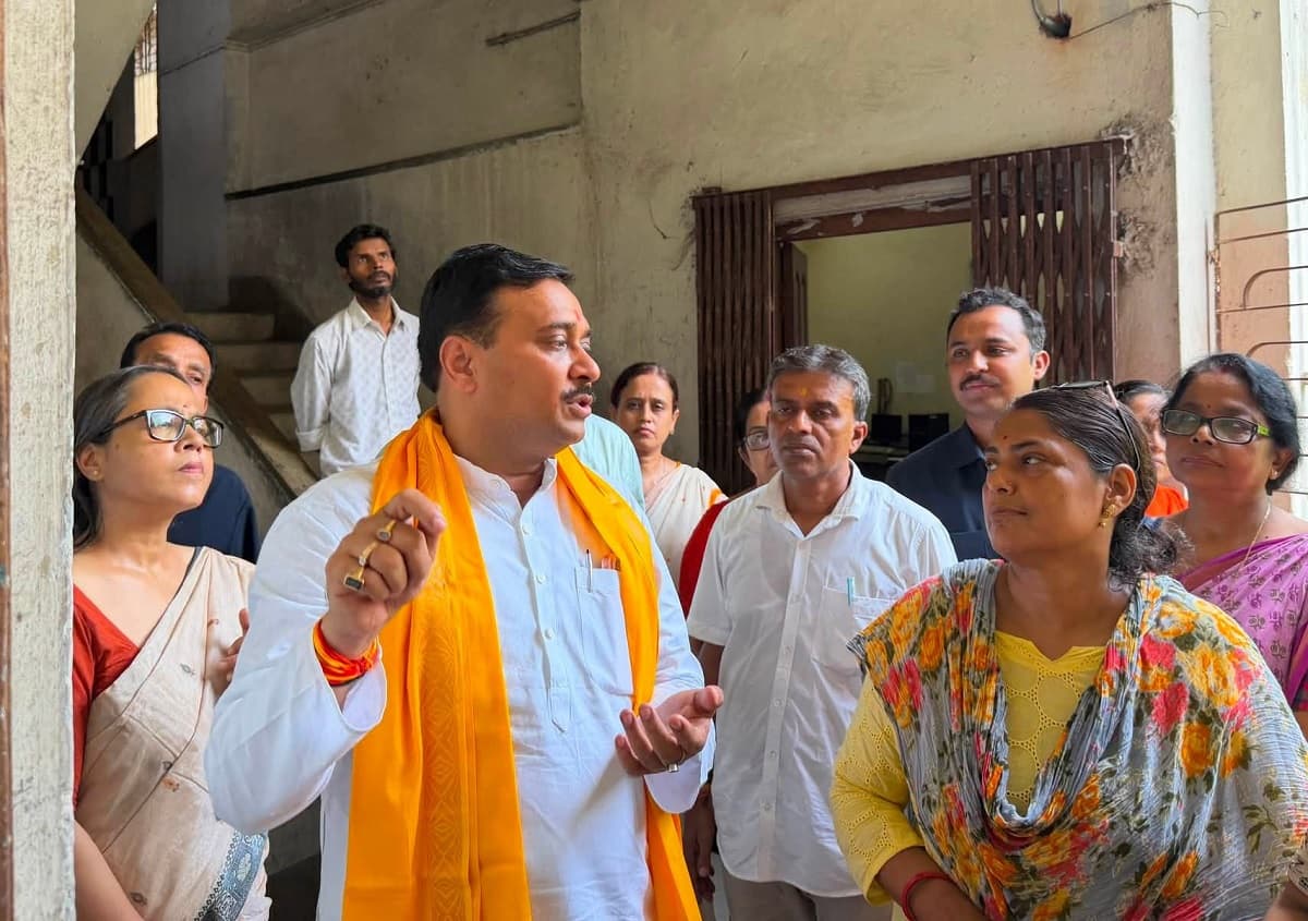 सरकार कागज नहीं सड़क पर उतर कर काम करेगी : राज्य मंत्री उमेश राय 
